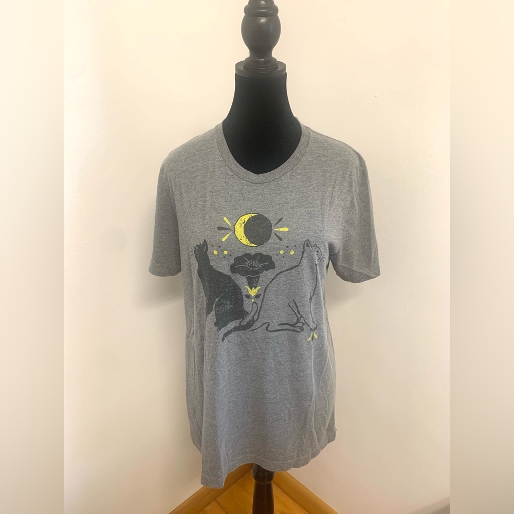 Kin Ship Goods Hex Collection Protection Tee